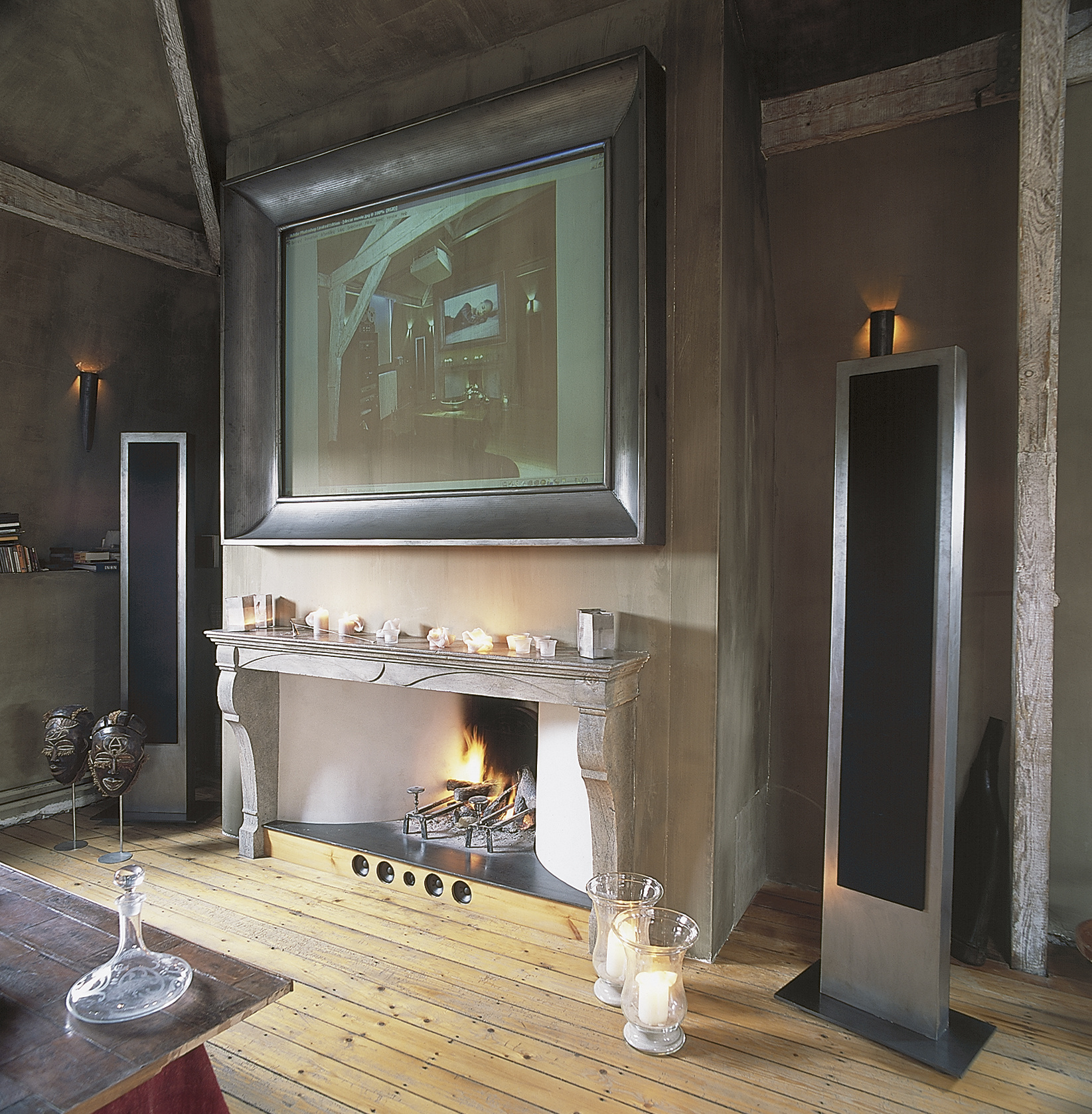 Stalen Frame Voor Thuisbioscoop - The Antique Fireplace Bank