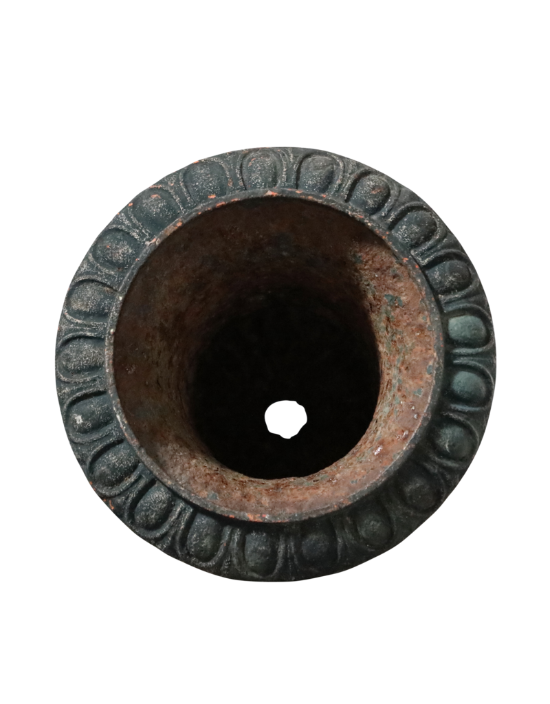 Maison Leon Van den Bogaert Kleine französische Vintage Vase aus Gusseisen
