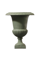 Gusseiserne Vase