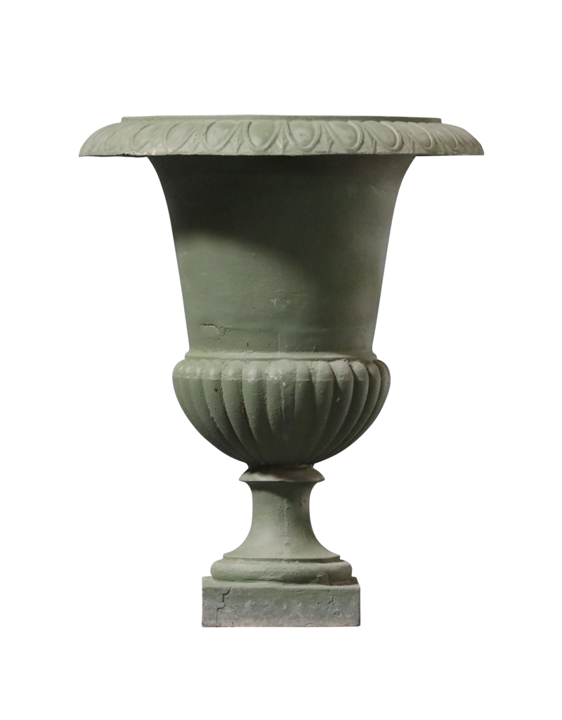 Vase Peint En Vert En Fonte