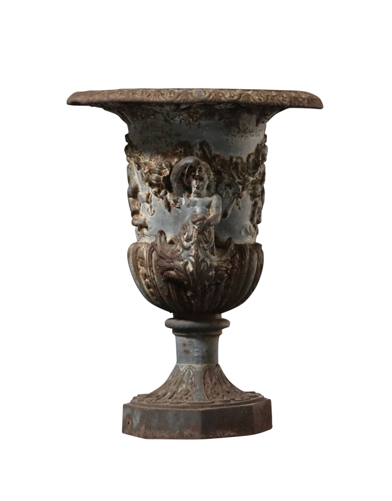 Maison Leon Van den Bogaert Medici-Vase aus französischem Gusseisen