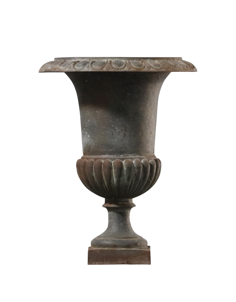 Maison Leon Van den Bogaert Französische Vintage Vase aus Gusseisen