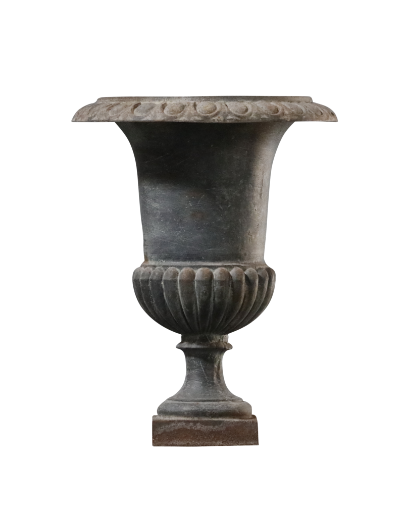 Maison Leon Van den Bogaert Französische Vintage Vase aus Gusseisen