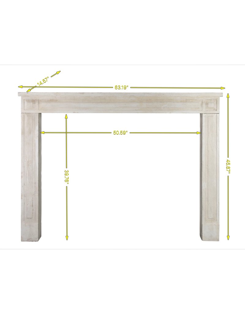 Seltener französischer Kaminmantel aus Kalkstein
