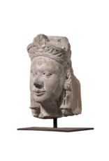 Maison Leon Van den Bogaert Cabeza De Piedra Antigua Con Pátina Original