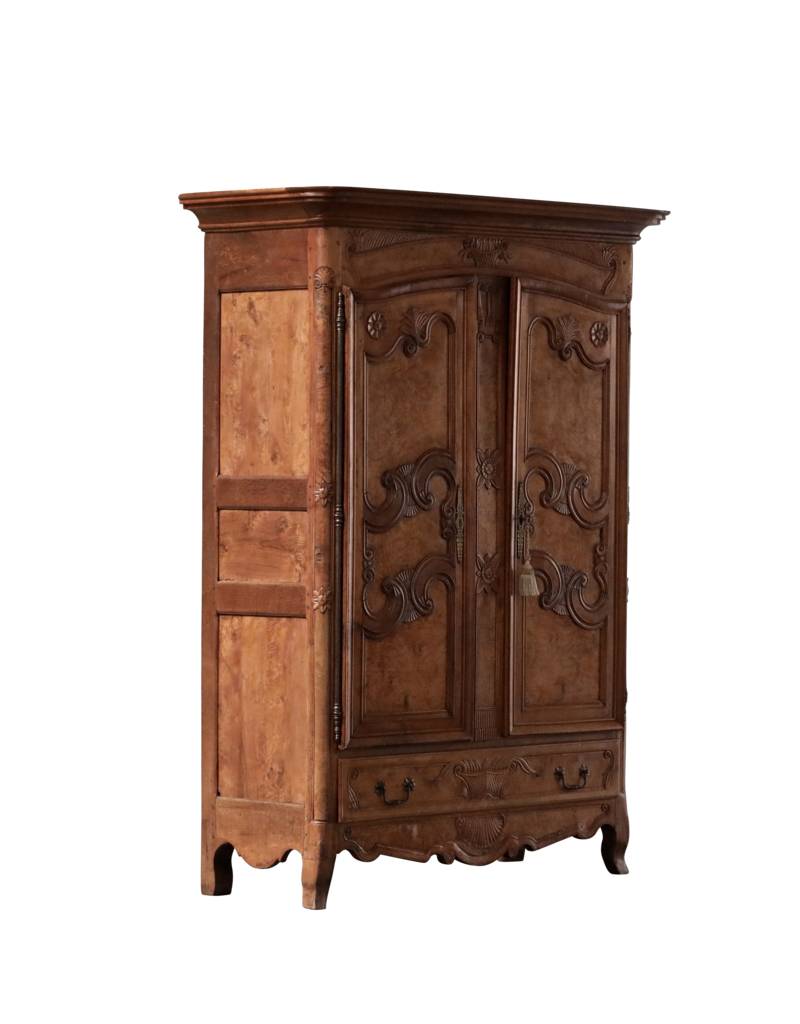 Maison Leon Van den Bogaert Armoire Antique En Noyer, France