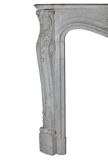 Maison Leon Van den Bogaert Klassischer weißer Carrara-Marmor-Kamin