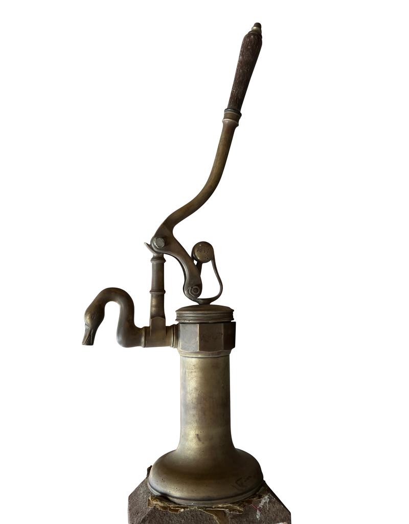 Maison Leon Van den Bogaert Fenomenale Antieke Koperen Tap Pomp