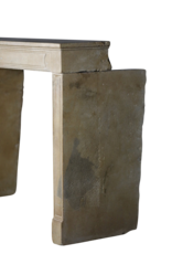 Maison Leon Van den Bogaert Fijne Franse Kalksteen Teruggewonnen Schouw Mantel
