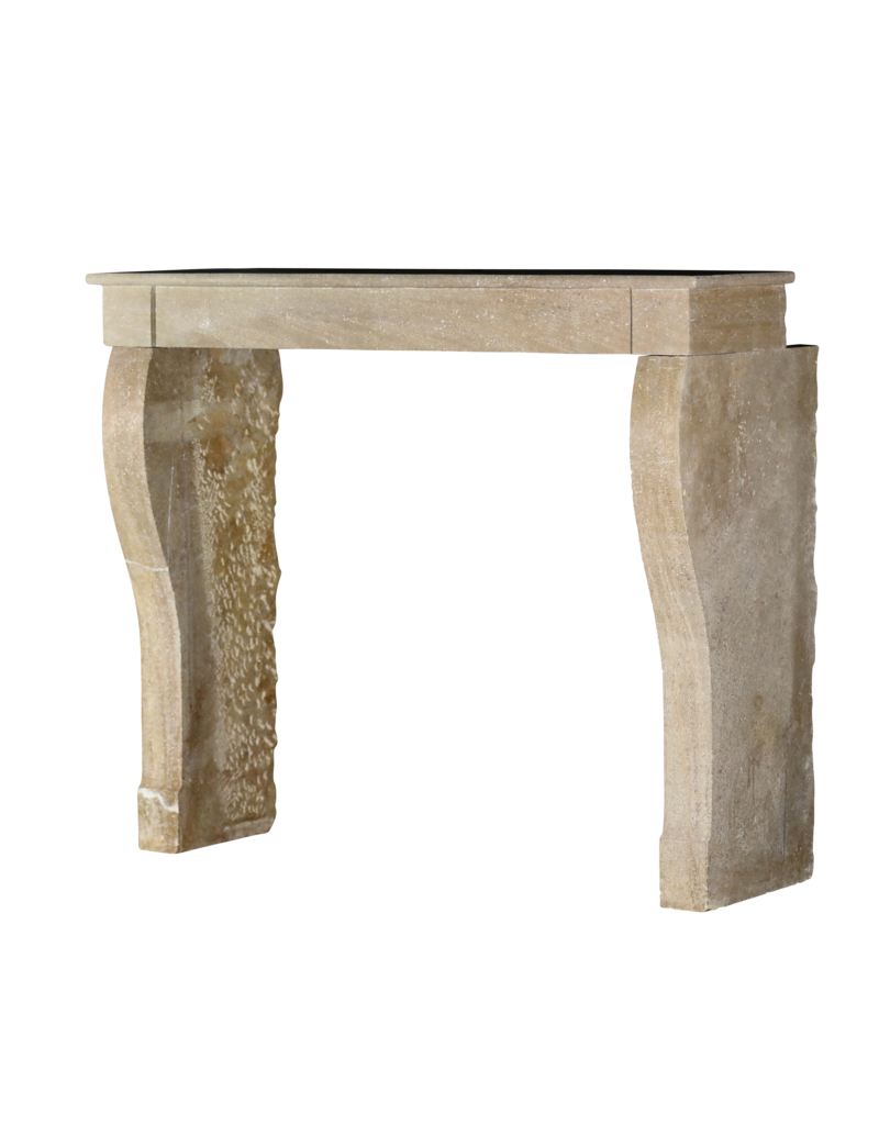 Maison Leon Van den Bogaert Französischer Kamin aus der Region bourgogne-franche-comté