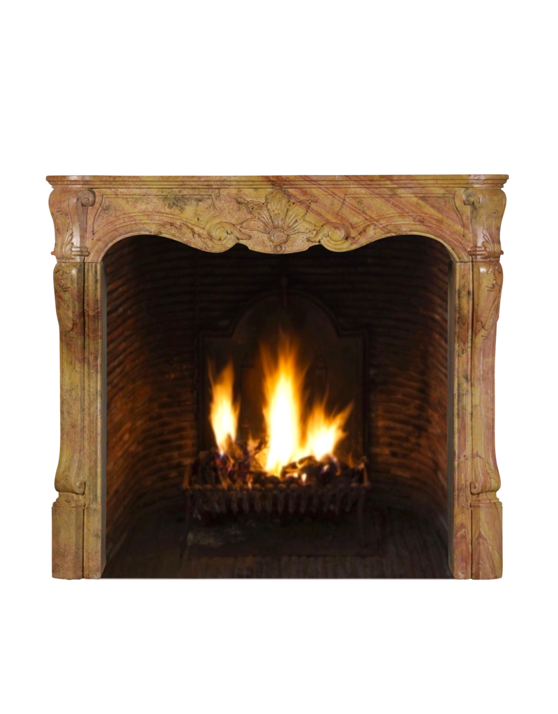 Maison Leon Van den Bogaert Phänomenaler französischer Luxus-Kamin aus Naturstein