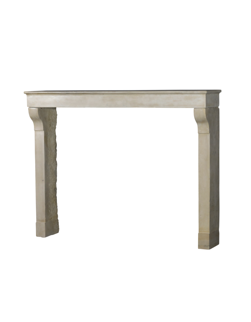 Maison Leon Van den Bogaert Rodete de chimenea de piedra caliza beige