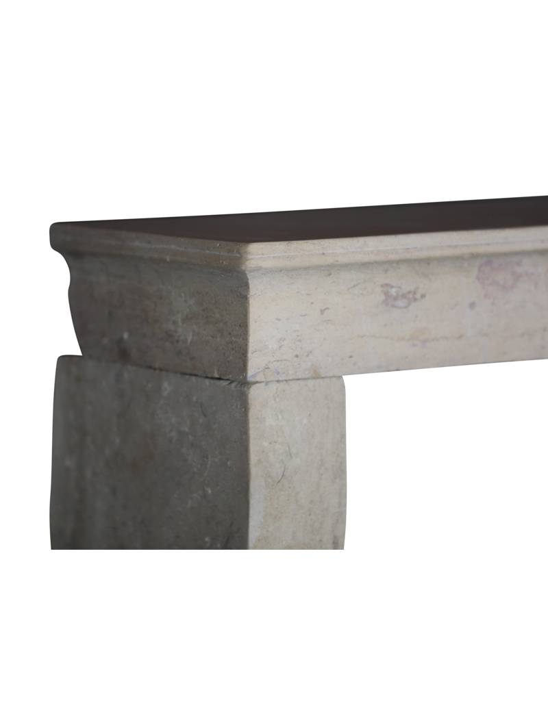 Maison Leon Van den Bogaert Small Timeless Beige Limestone Fireplace