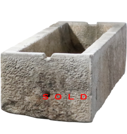 Maison Leon Van den Bogaert Einem Antik Trog