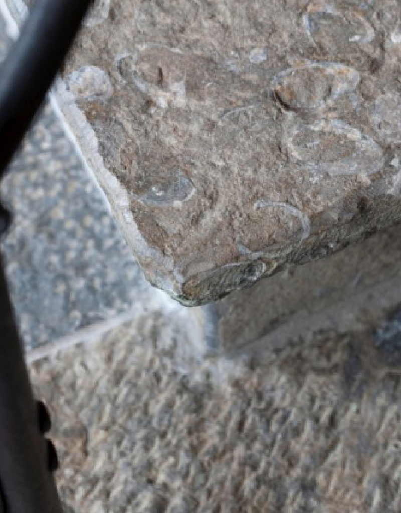 Französische Antiker Grauer Kalkstein Böden