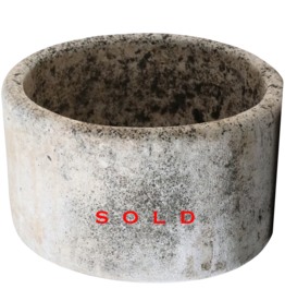 Maison Leon Van den Bogaert Reclaimed Round Waterbassin