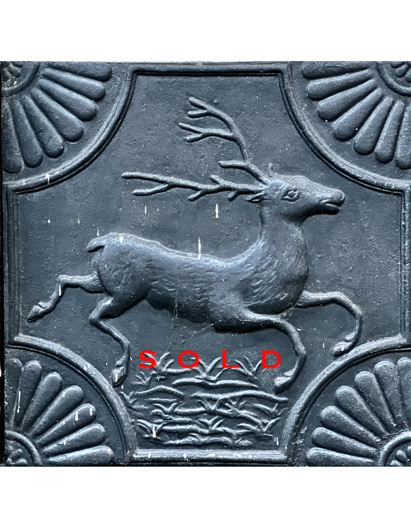 Maison Leon Van den Bogaert Carreaux De Foyer Avec Un Cerf
