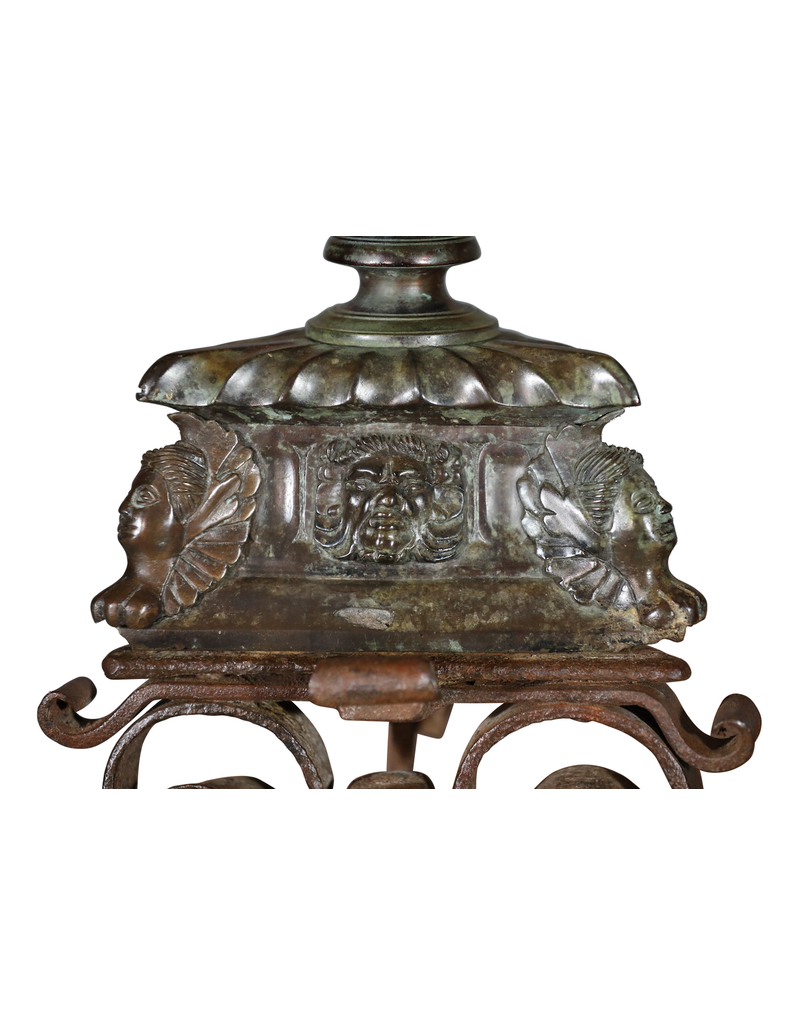 Maison Leon Van den Bogaert Auténticos Objetos Antiguos de Chimenea Renacentista