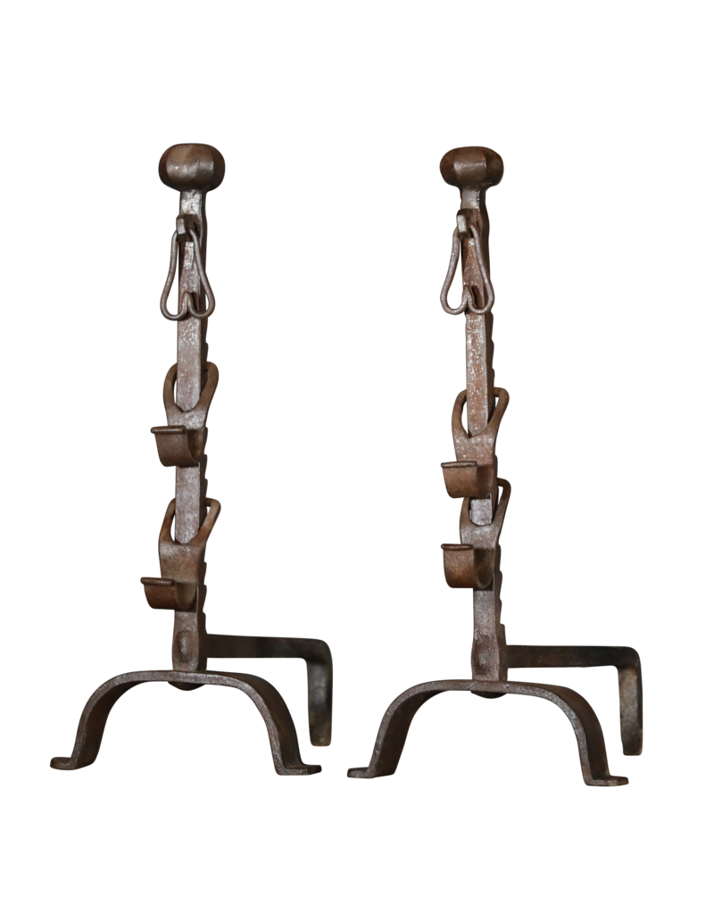 Rustikaler französischer Feuerbock