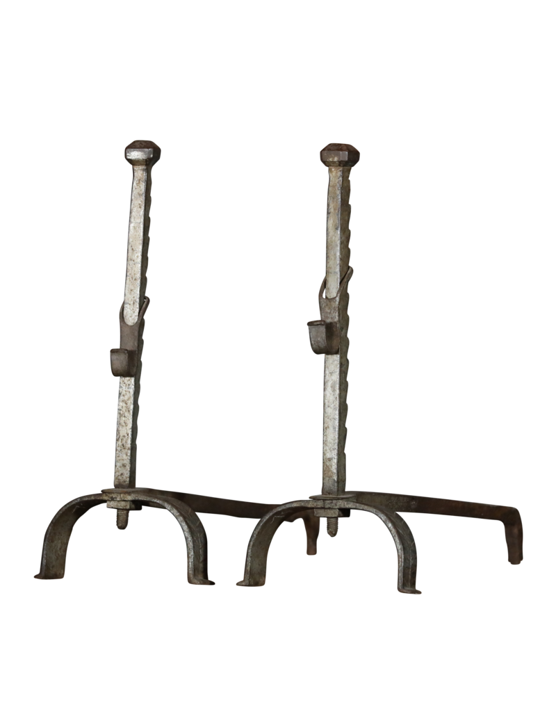 Maison Leon Van den Bogaert Rustikaler französischer Feuerbock
