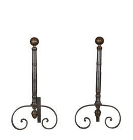 Maison Leon Van den Bogaert Elegante par francés de perros chimenea