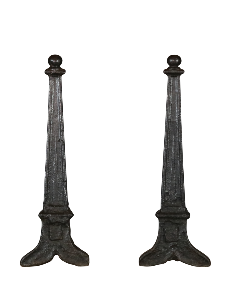 Maison Leon Van den Bogaert Foyers Massifs En Fonte Du XVè Siècle