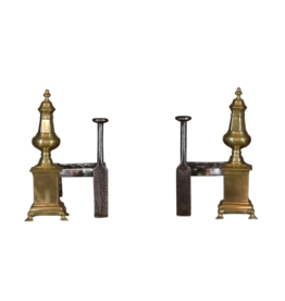 Maison Leon Van den Bogaert Elégante Paire De Fers À Feu Double Chevalet
