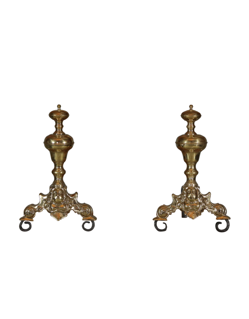 Maison Leon Van den Bogaert Seltene Feuerböcke aus der Renaissancezeit aus Messing