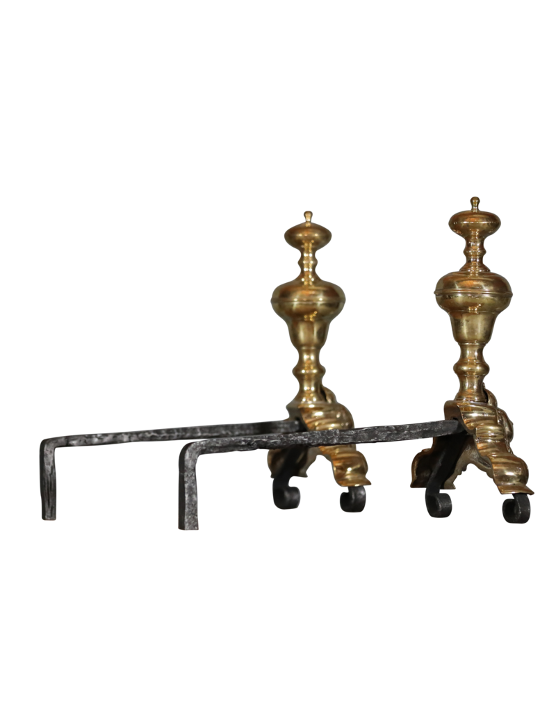 Maison Leon Van den Bogaert Zeldzame Vuurbokken Uit De Renaissance In Messing