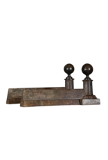 Maison Leon Van den Bogaert Rustic Fireplace Objects