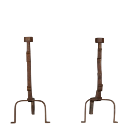 Objetos de chimenea de hierro de época sólida