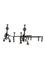 Hunter Andiron mit lieben Füßen