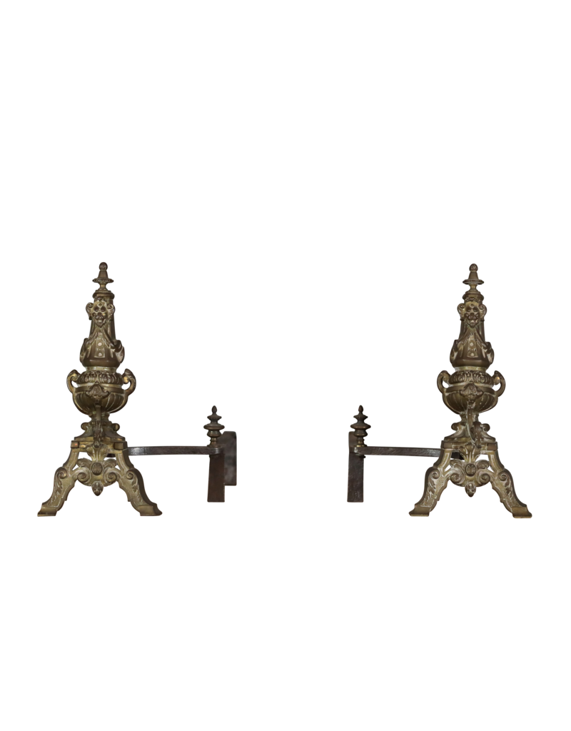 Maison Leon Van den Bogaert Objetos decorativos de latón antiguo para chimenea