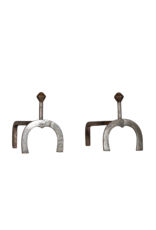 Maison Leon Van den Bogaert Antiker Feuerbock mit Hufeisenmotiv