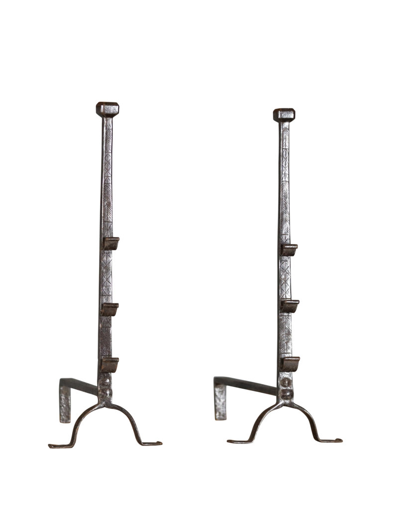 Maison Leon Van den Bogaert Eleganter französischer rustikaler Feuerbock