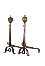 Maison Leon Van den Bogaert Período renacentista francés Andiron