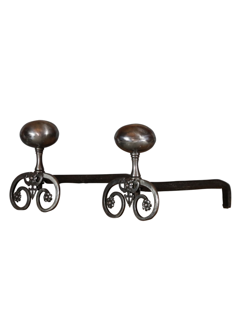 Maison Leon Van den Bogaert Período renacentista Andiron