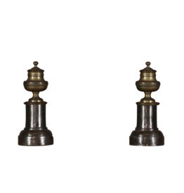 Zeitloser klassischer französischer Andiron