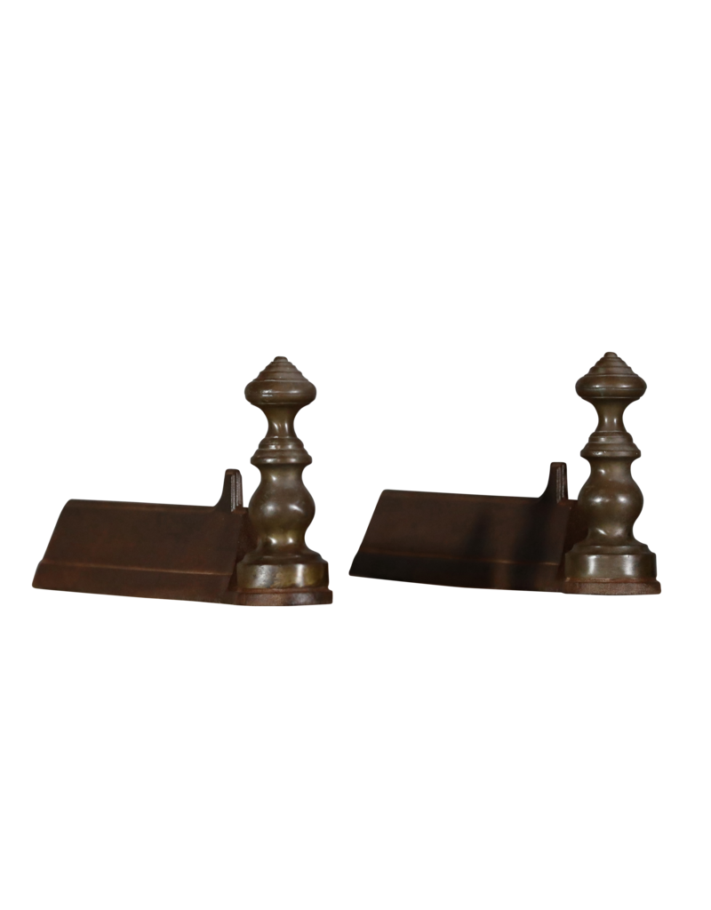 Maison Leon Van den Bogaert Fers À Feu Élégants En Bronze