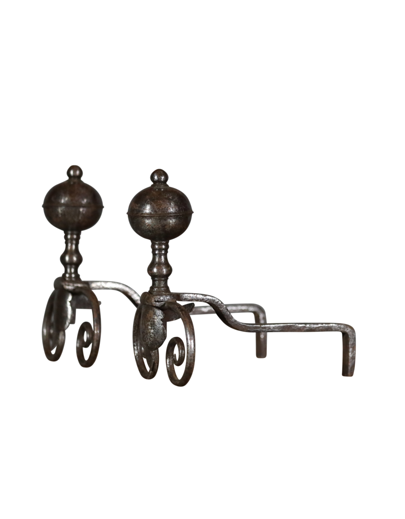 Maison Leon Van den Bogaert Período renacentista Andiron