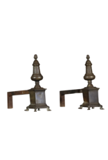 Maison Leon Van den Bogaert Objets solides du 18e siècle pour la cheminée décorative