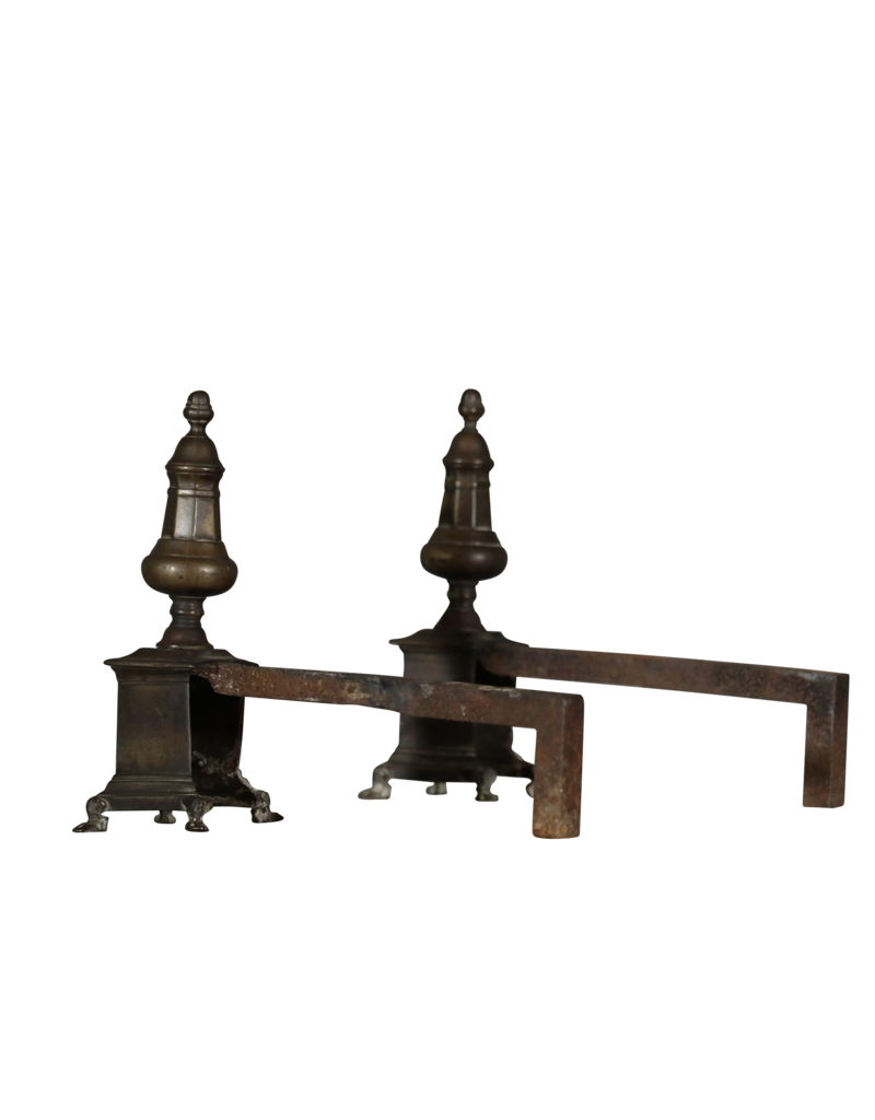 Maison Leon Van den Bogaert Objets solides du 18e siècle pour la cheminée décorative