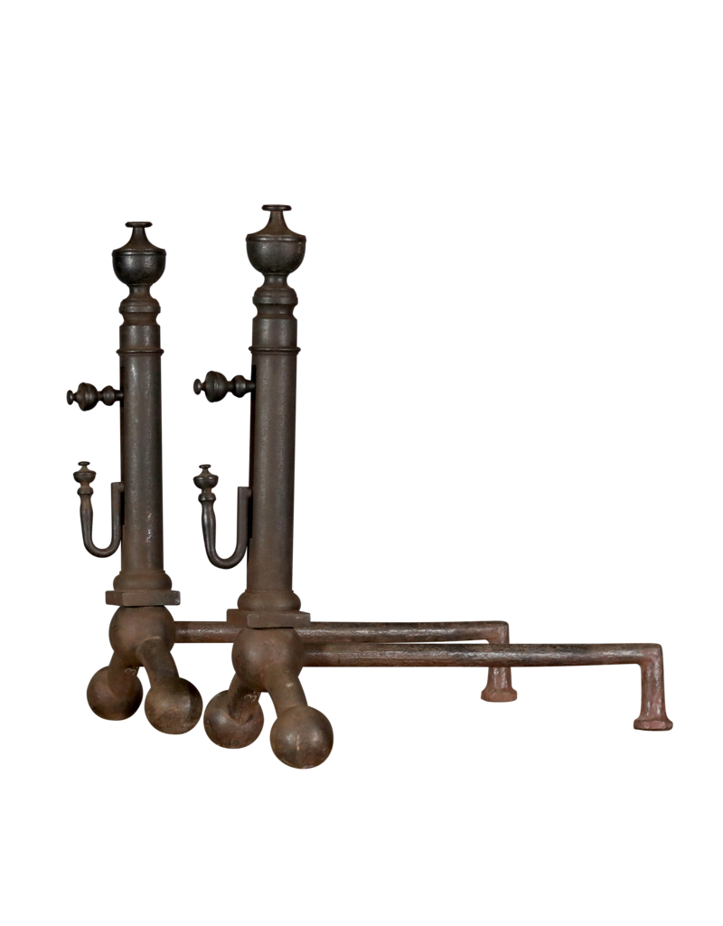 Maison Leon Van den Bogaert Groß Innenraumdesign Feuerbock