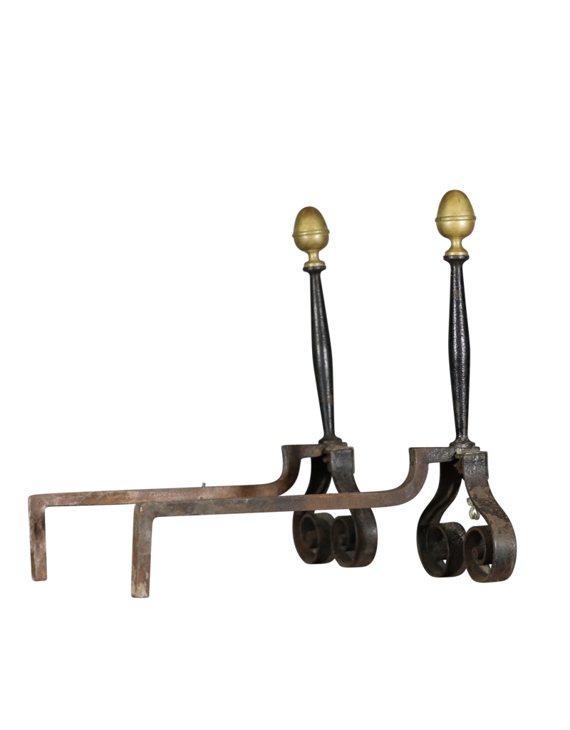 Maison Leon Van den Bogaert Massiver Feuerbock mit Messingdetails