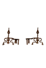 Maison Leon Van den Bogaert Jäger Kamin Eisen mit hirschfüßen