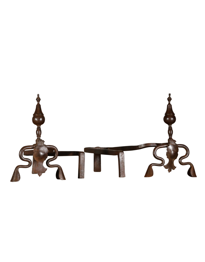 Hunter Andiron With Deer Feet