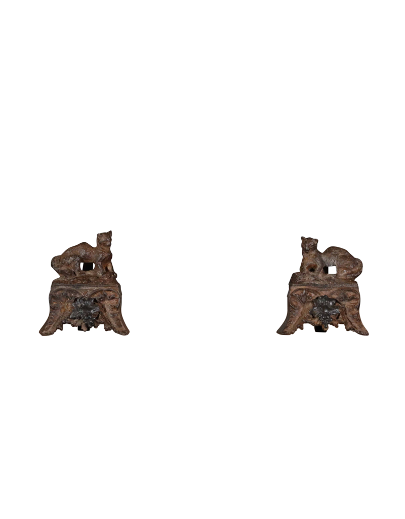 Maison Leon Van den Bogaert Gatos decorativos de hierro fundido