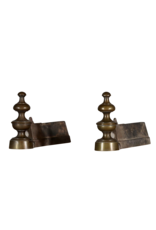 Zeitloser klassischer französischer Andiron