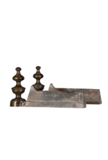 Zeitloser klassischer französischer Andiron