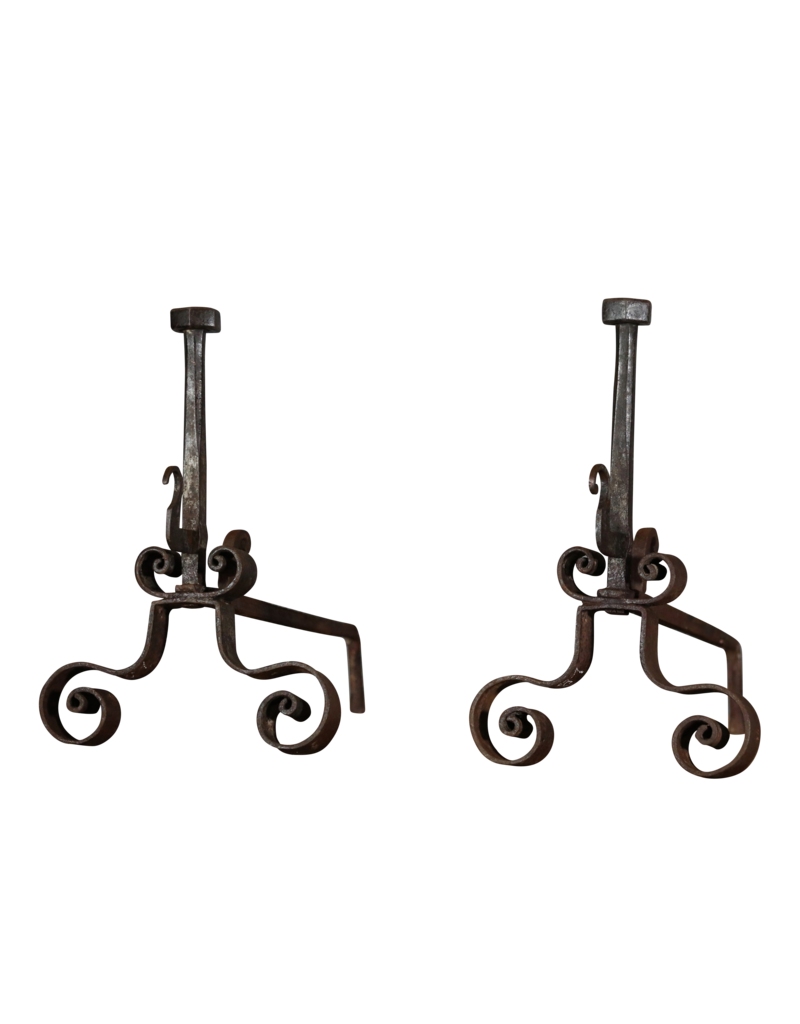 Maison Leon Van den Bogaert Rustieke Elegante Franse Vuurbokken